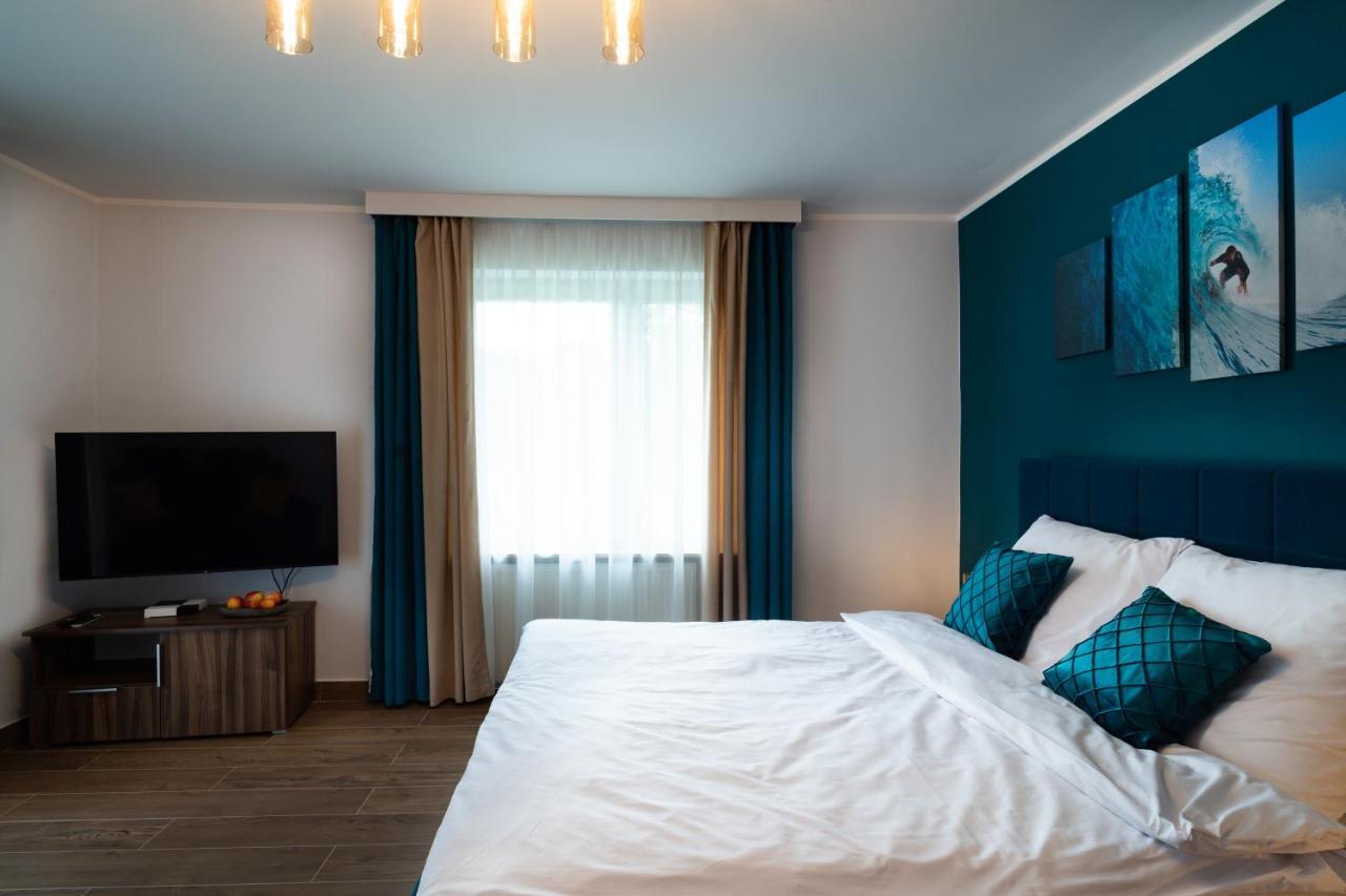 Apartament Zielony Przyladek Brwinow Екстериор снимка